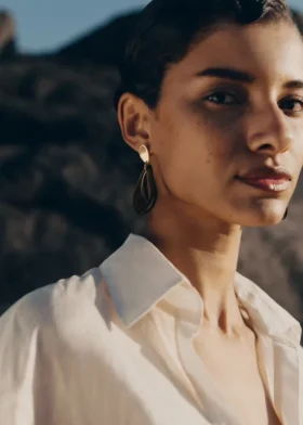 Naé Drop Earrings Edition Smoked glass