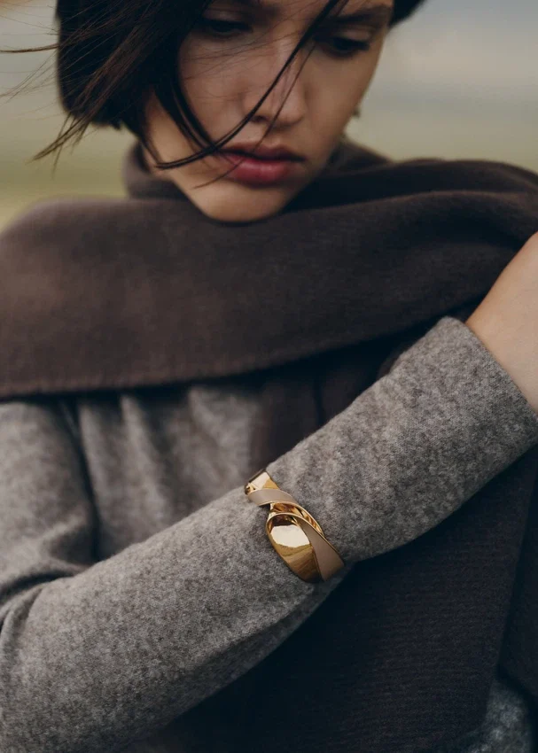Éole Cuff Edition Taupe Leather